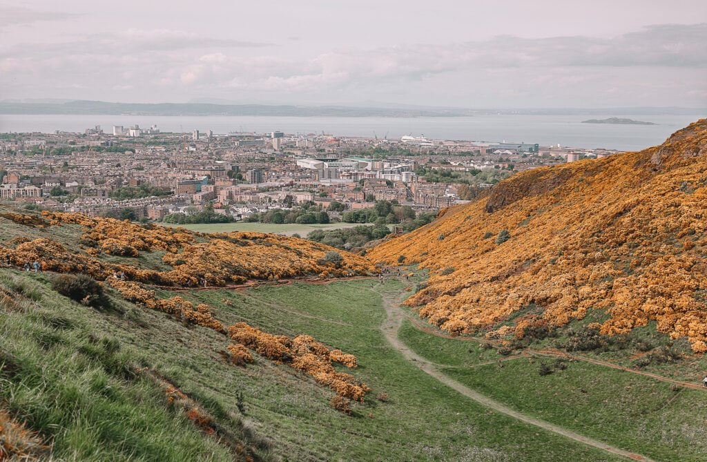 Best Places in Europe for Solo Female Travelers - Edinburgh Arthur’s Seat