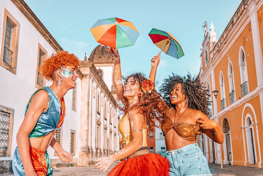 People in Brazil dancing